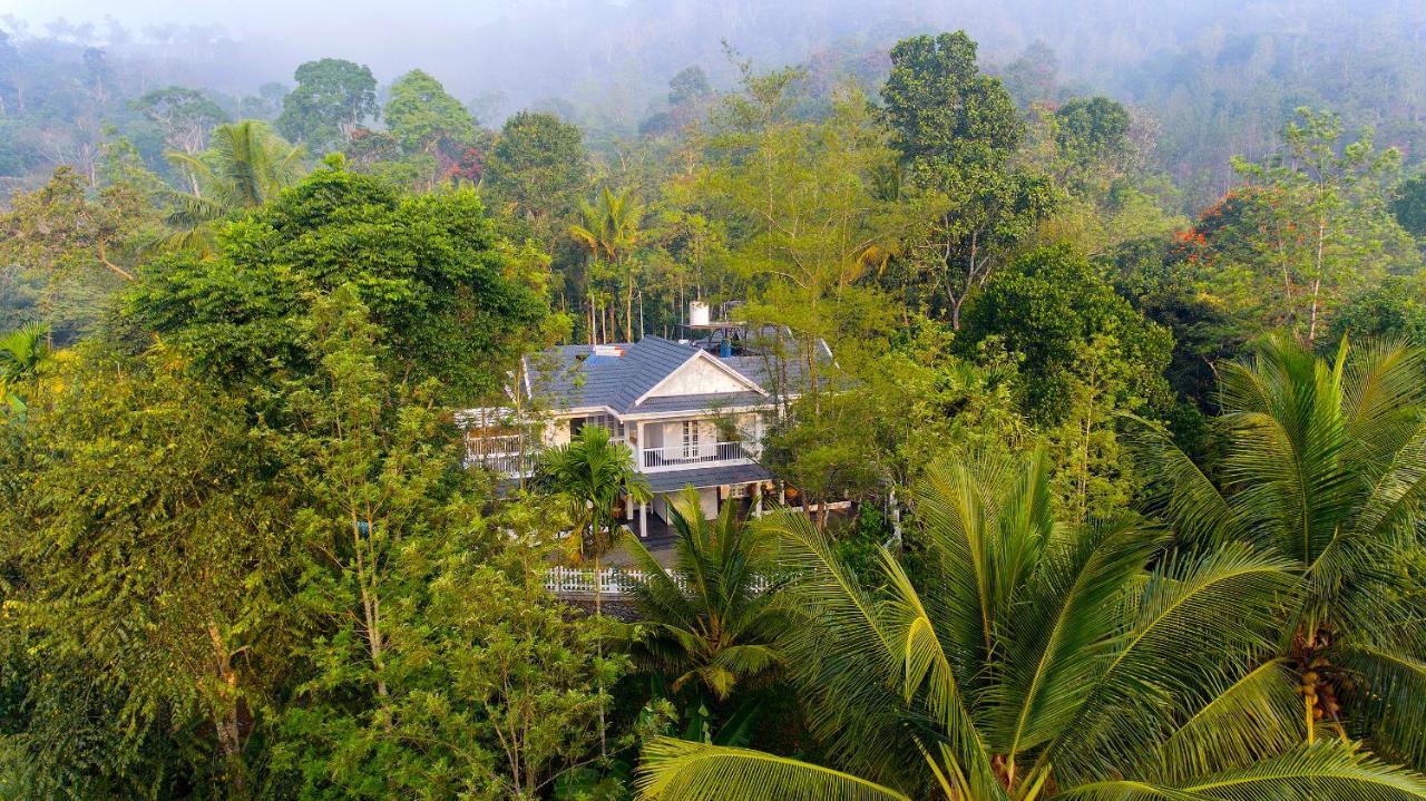 Alencherry Plantation Homestay Thekkady Esterno foto